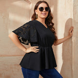 Blusa Universe Plus Size